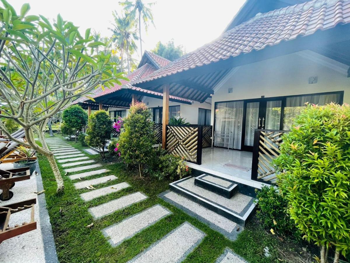Mutiara Bali Hotel Candidasa Exterior foto