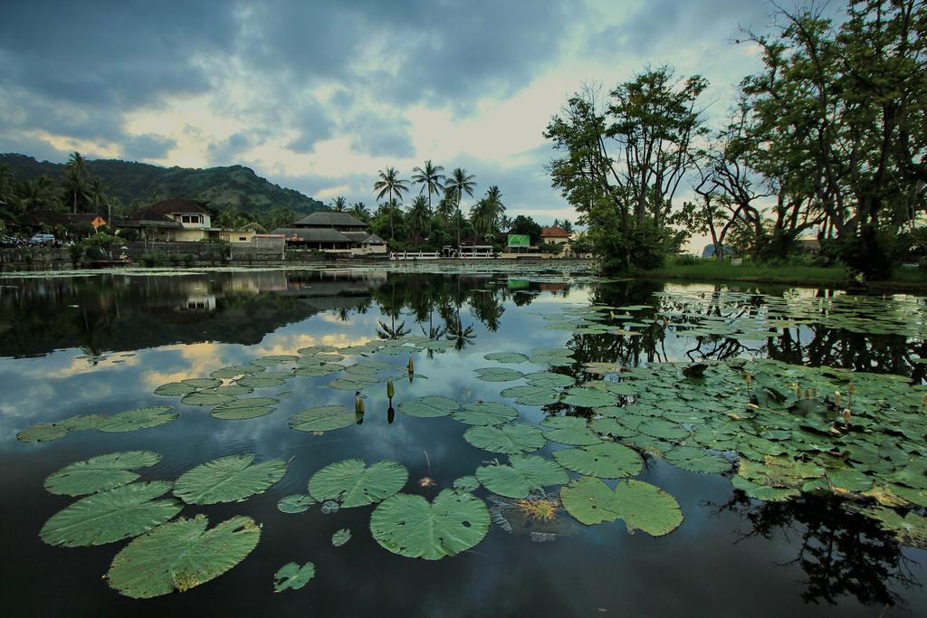 Mutiara Bali Hotel Candidasa Exterior foto