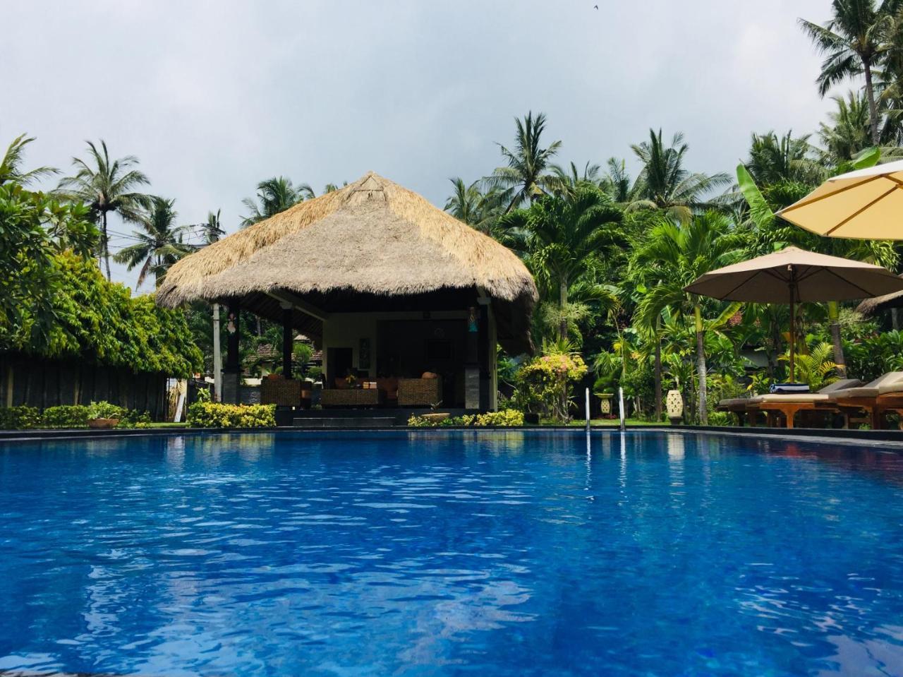 Mutiara Bali Hotel Candidasa Exterior foto