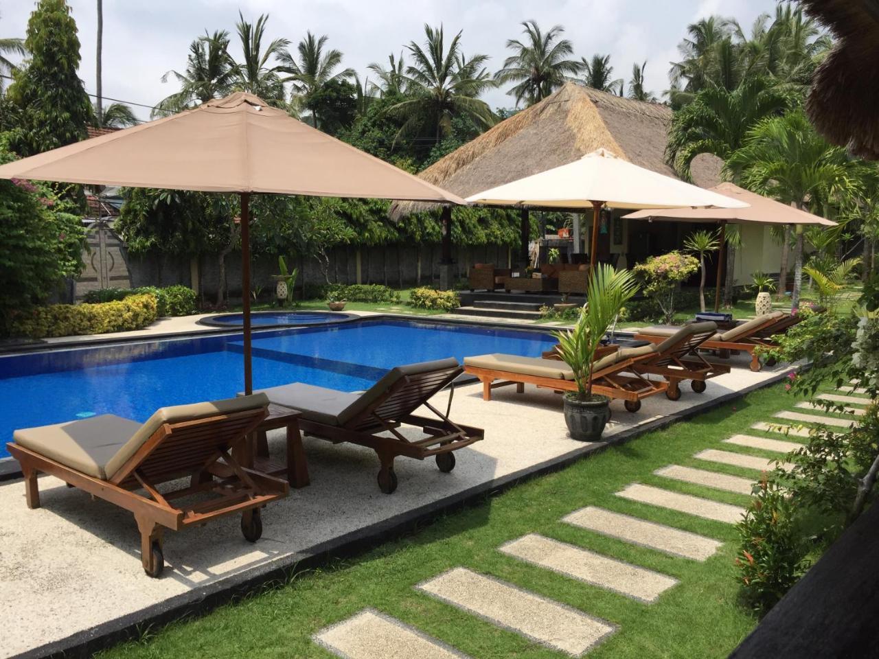 Mutiara Bali Hotel Candidasa Exterior foto