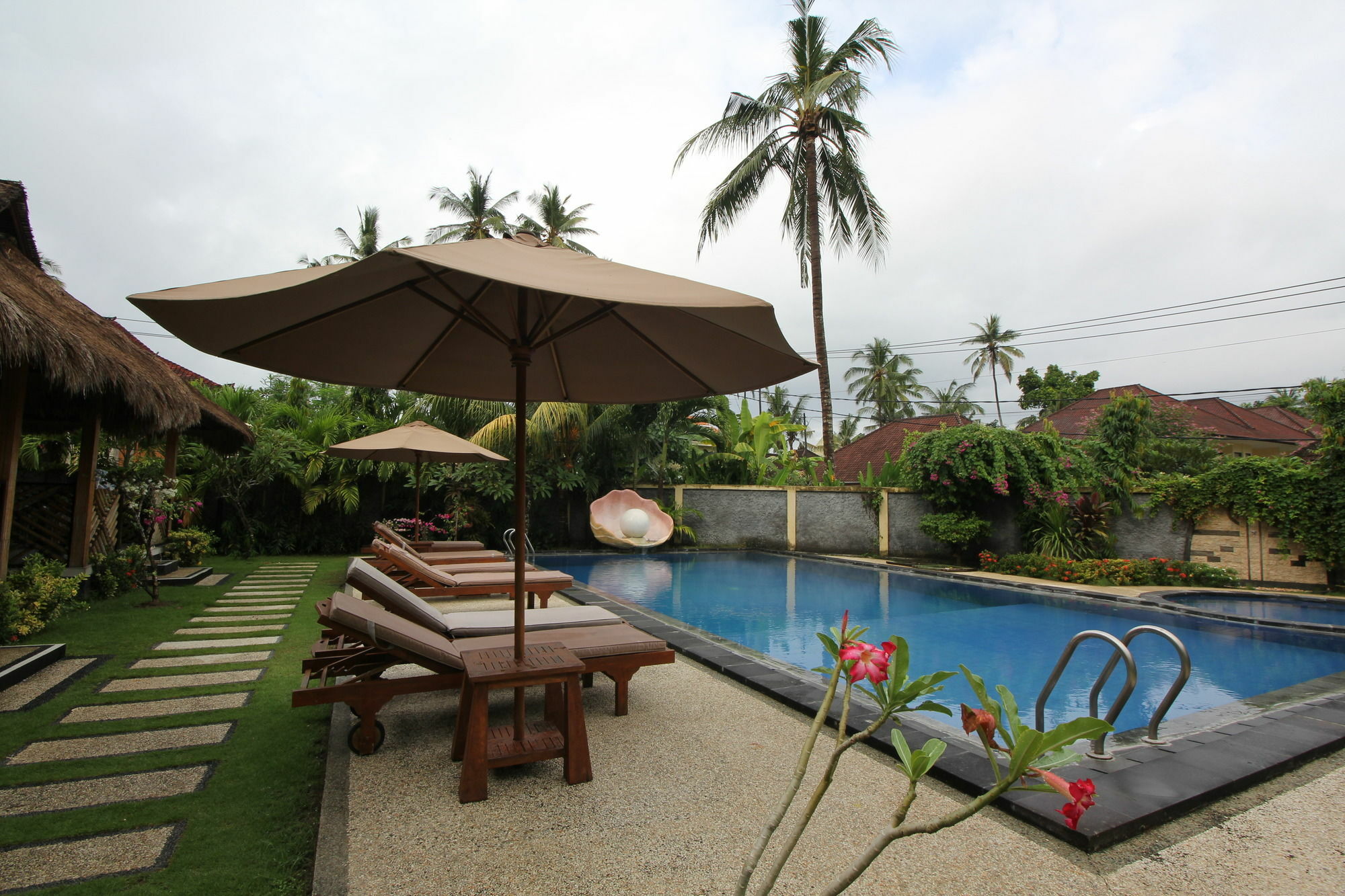 Mutiara Bali Hotel Candidasa Exterior foto