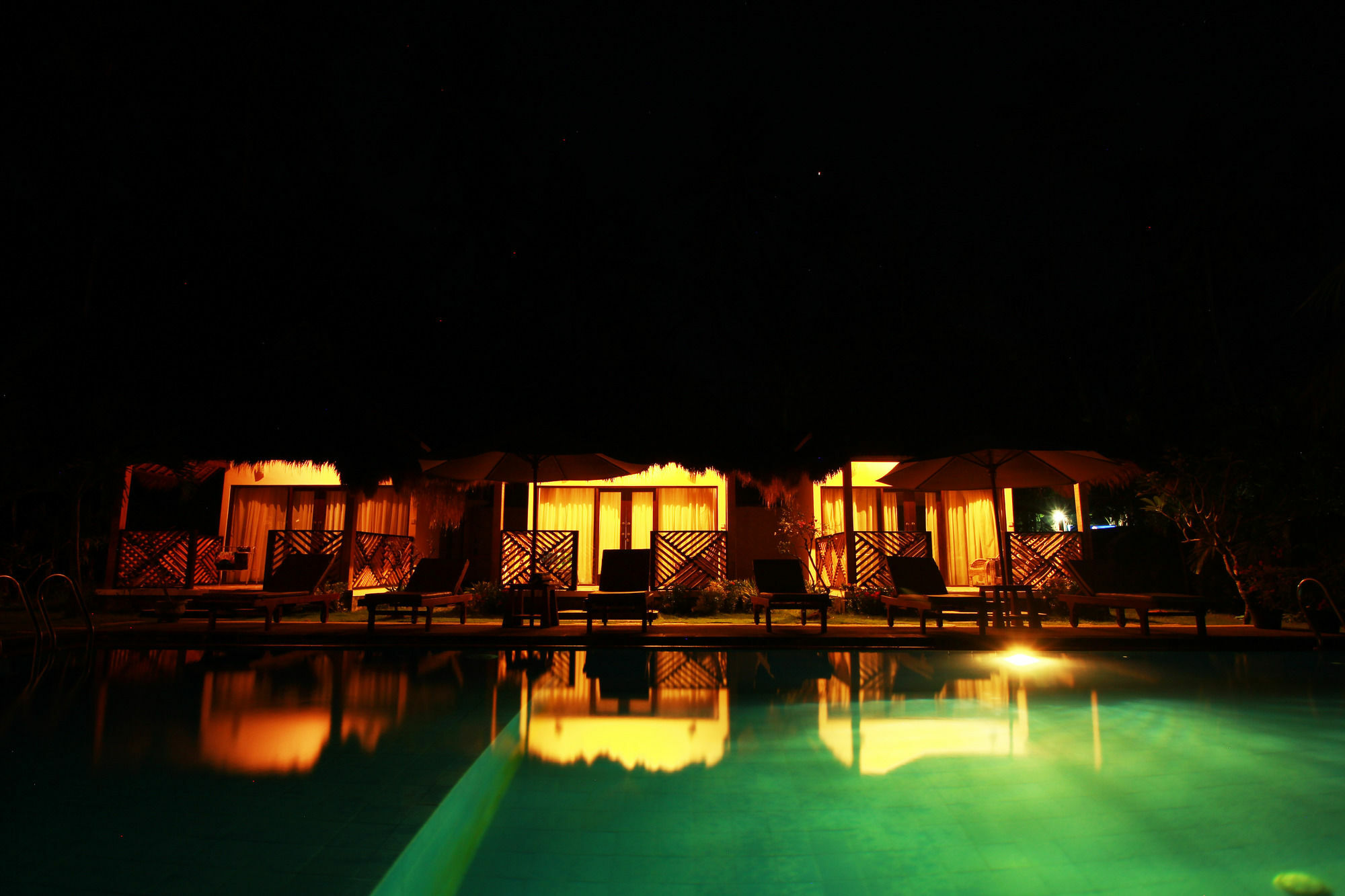 Mutiara Bali Hotel Candidasa Exterior foto